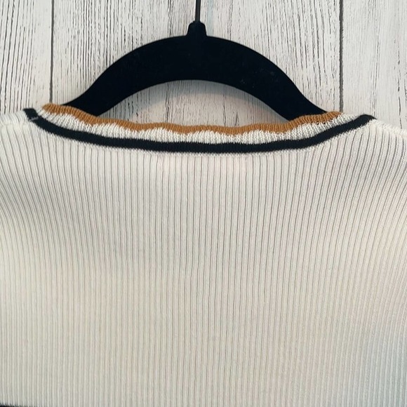 FRANCESCA'S Fitted Striped Sweater Scalloped Edges Cream/Black/Mustard Small - Picture 4 of 8